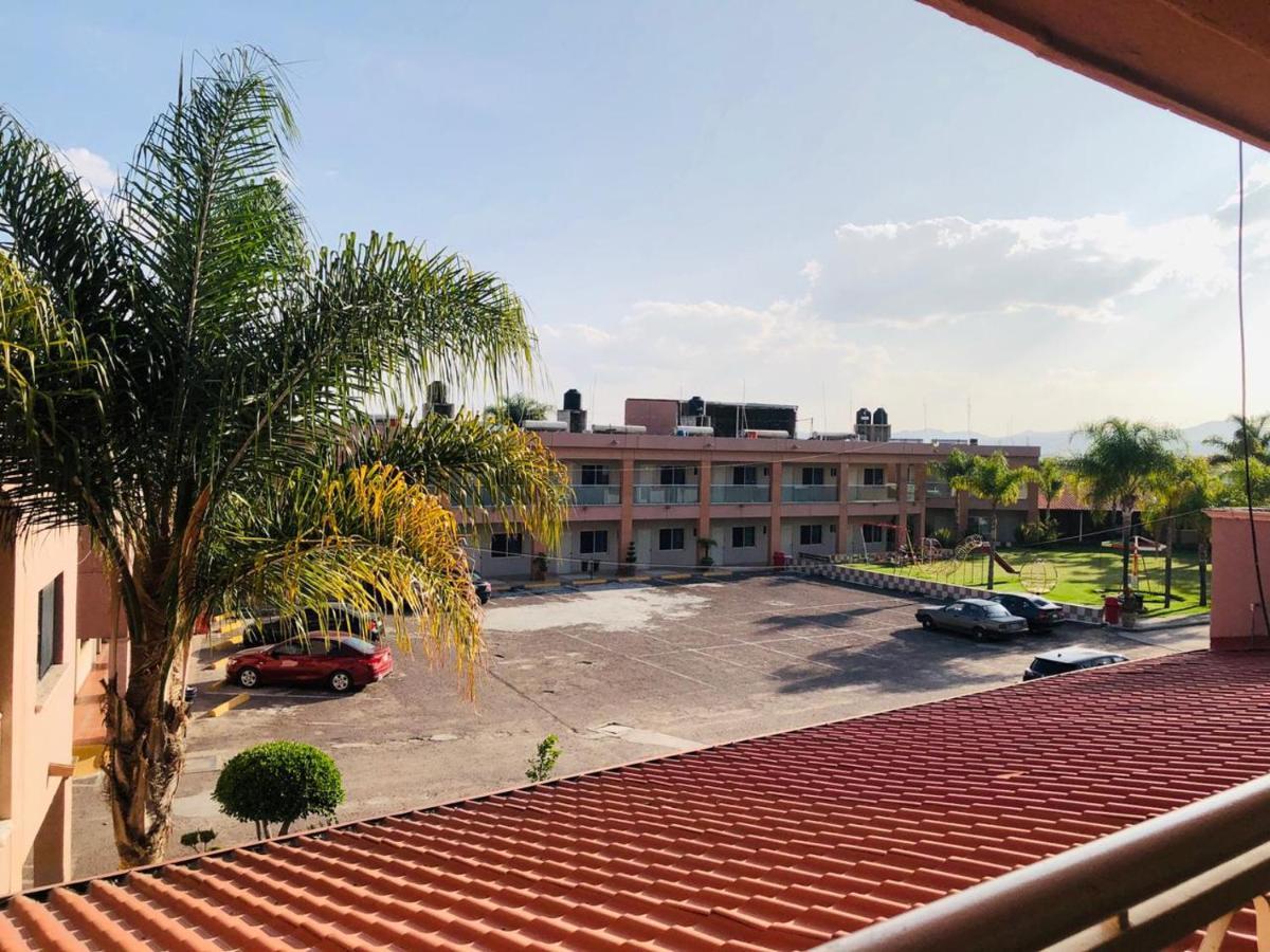 Hotel Los Vergeles Villa Hidalgo  Exterior photo